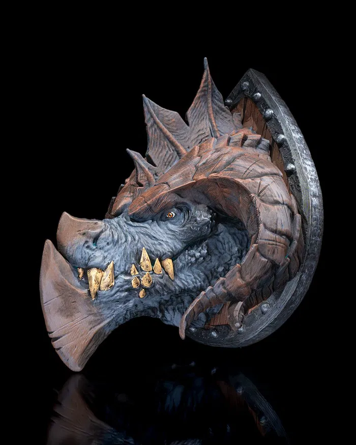 Titan Dragon Trophy Bust